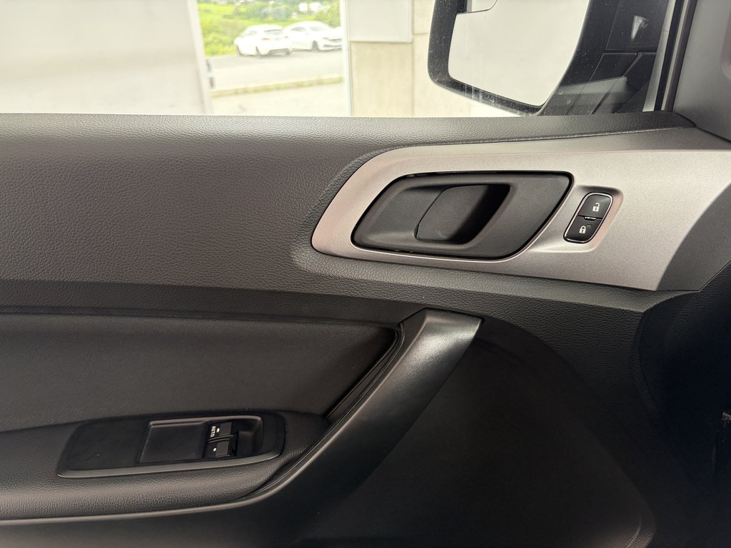 2022 Ford Ranger XL 4WD SuperCab 6' Box in Saint-Georges, Quebec - 18 - w1024h768px