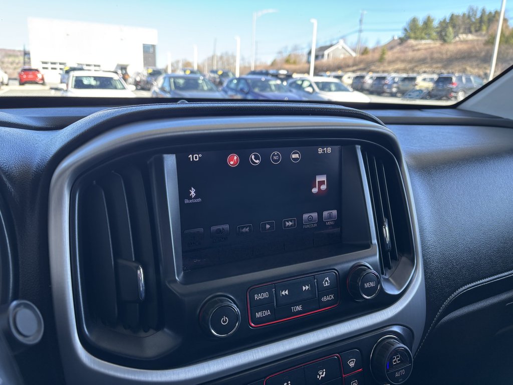 2016 GMC Canyon 4WD Crew Cab 140.5  SLT in Saint-Georges, Quebec - 15 - w1024h768px