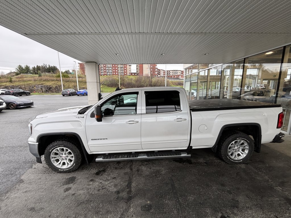 GMC Sierra 1500 4WD Crew Cab 143.5  SLE 2016 à Saint-Georges, Québec - 6 - w1024h768px
