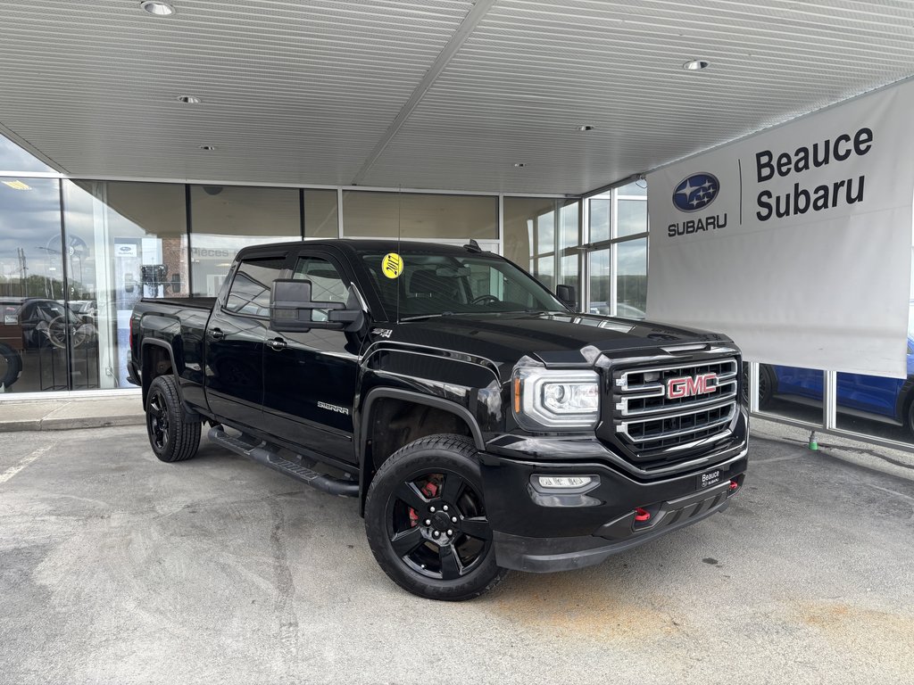 2017 GMC Sierra 1500 4WD Crew Cab 153.0  SLE in Saint-Georges, Quebec - 1 - w1024h768px