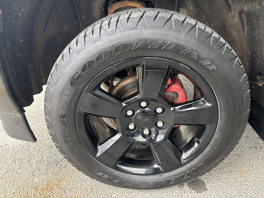 2017 GMC Sierra 1500 4WD Crew Cab 153.0  SLE in Saint-Georges, Quebec - 9 - w1024h768px