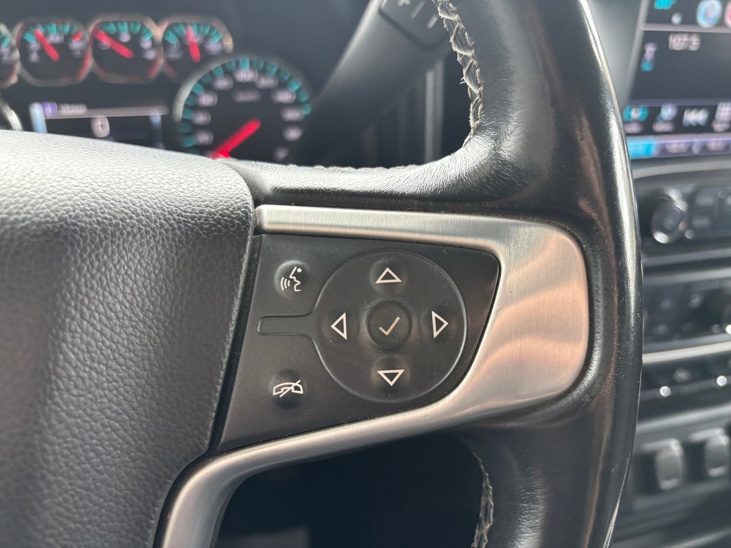 2017 GMC Sierra 1500 4WD Crew Cab 153.0  SLE in Saint-Georges, Quebec - 13 - w1024h768px