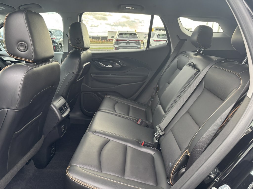2022 GMC Terrain AWD 4dr AT4 in Saint-Georges, Quebec - 9 - w1024h768px