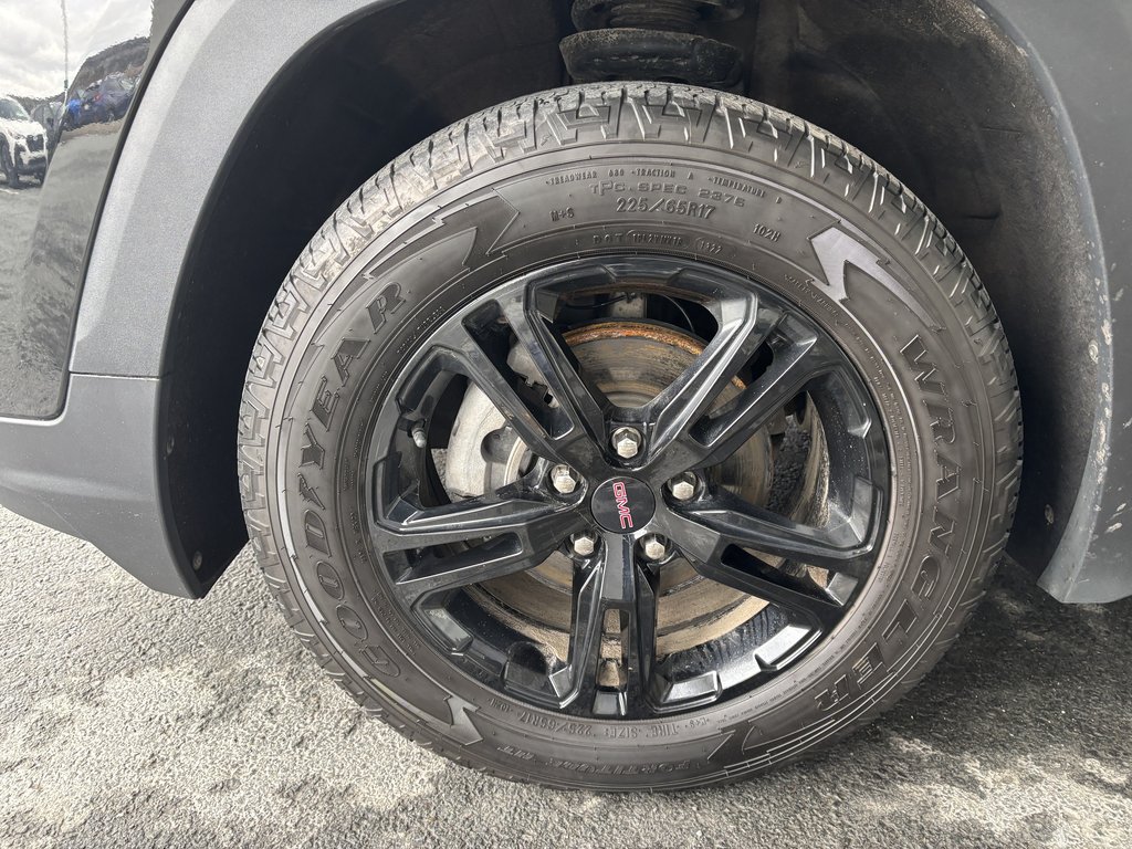 GMC Terrain AWD 4dr AT4 2022 à Saint-Georges, Québec - 9 - w1024h768px