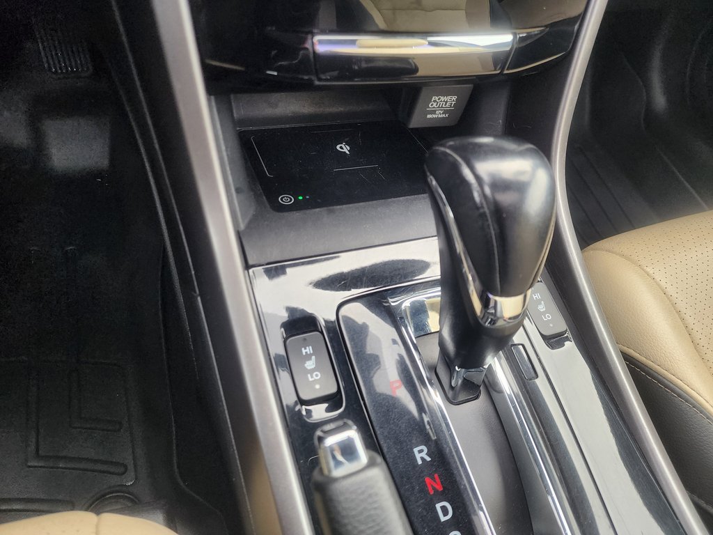 Honda Accord Coupe 2dr I4 CVT Touring 2017 à Saint-Georges, Québec - 10 - w1024h768px