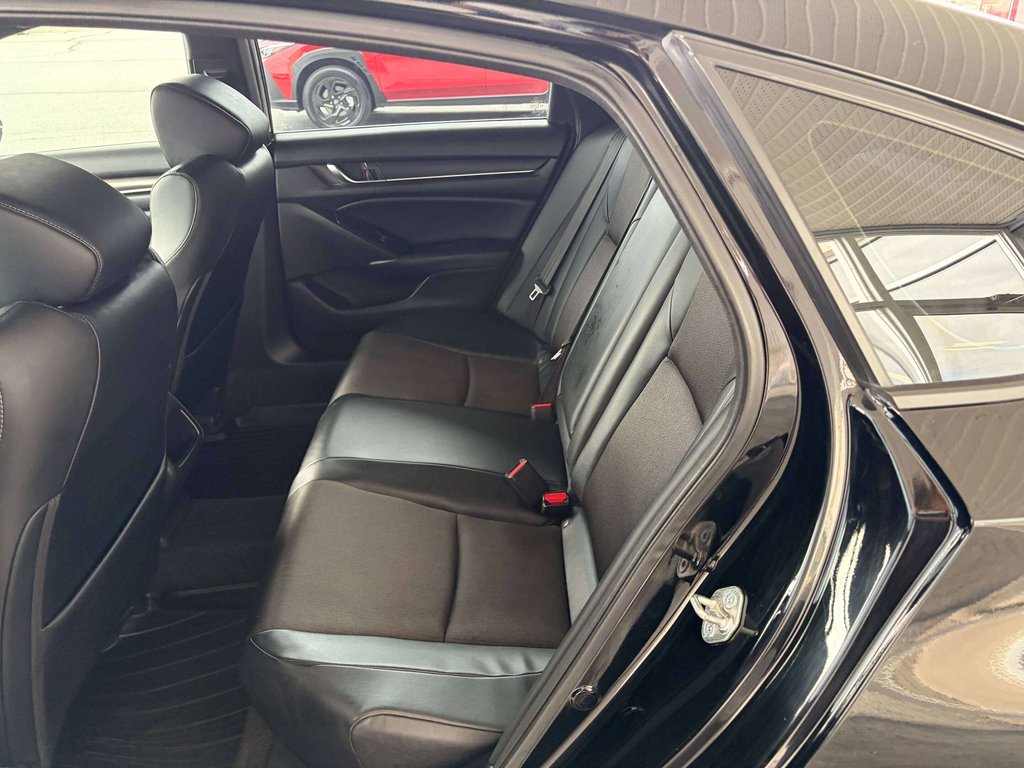 2018 Honda Accord Sport in Saint-Georges, Quebec - 20 - w1024h768px