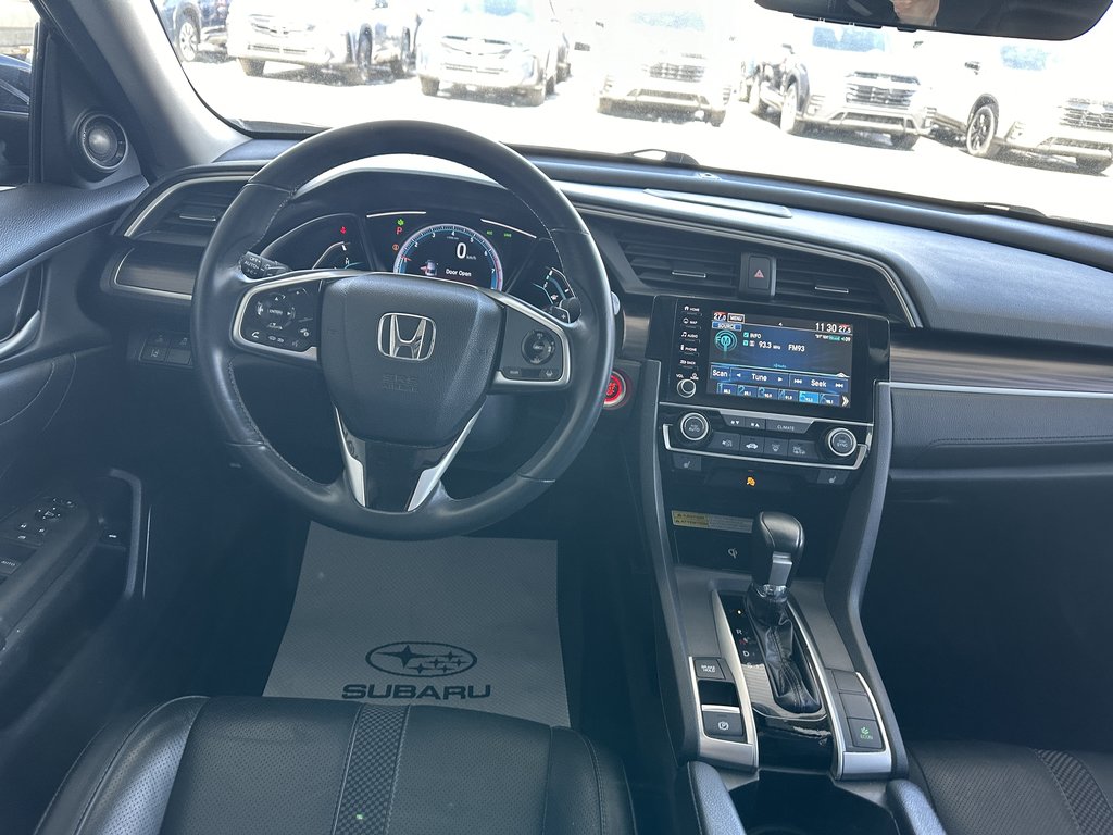 2019  Civic Sedan Touring CVT in Saint-Georges, Quebec - 12 - w1024h768px