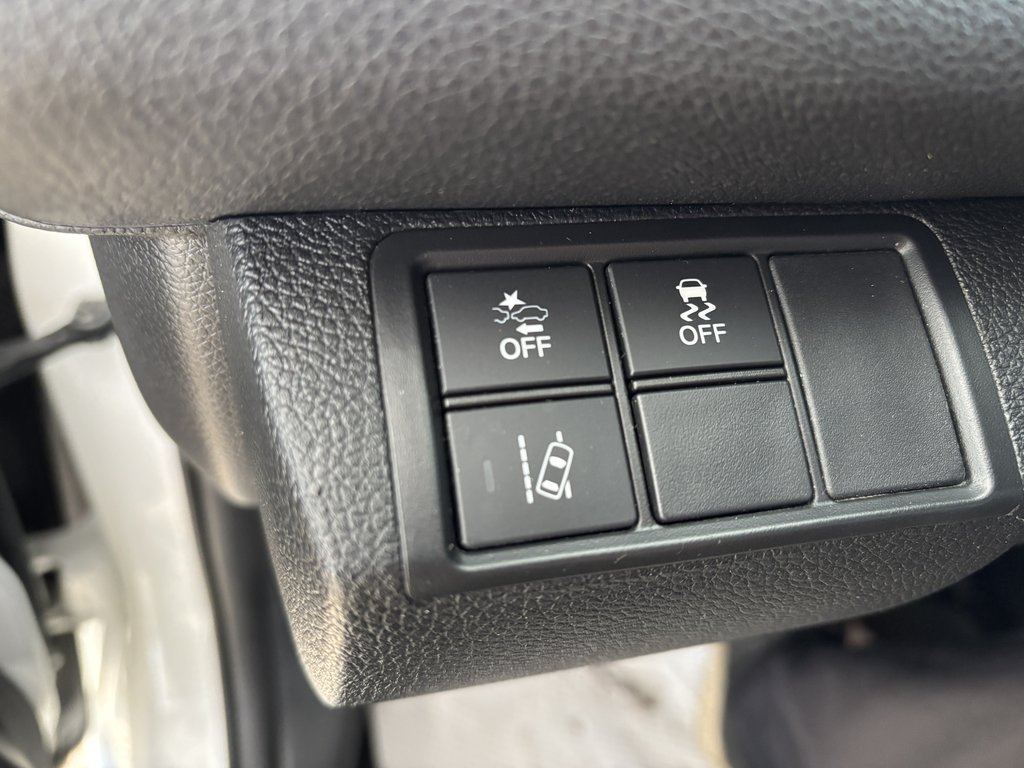 2019 Honda Civic Sedan DX Manual in Saint-Georges, Quebec - 19 - w1024h768px