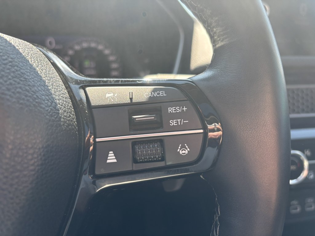 2022 Honda Civic Sedan Touring CVT in Saint-Georges, Quebec - 14 - w1024h768px
