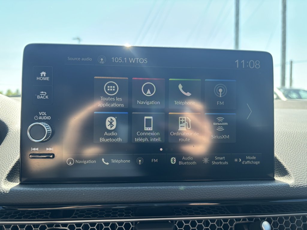 2022 Honda Civic Sedan Touring CVT in Saint-Georges, Quebec - 17 - w1024h768px