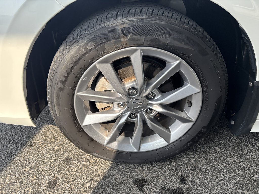 Honda Civic Sedan EX CVT 2023 à Saint-Georges, Québec - 9 - w1024h768px