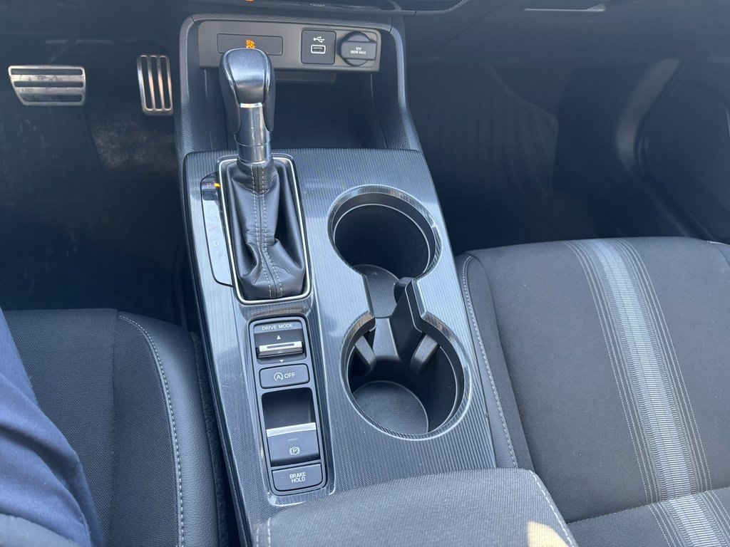 2023 Honda Civic Sedan Sport CVT in Saint-Georges, Quebec - 17 - w1024h768px