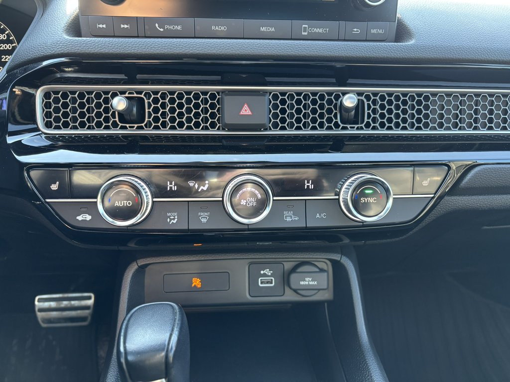 2023 Honda Civic Sedan Sport CVT in Saint-Georges, Quebec - 16 - w1024h768px