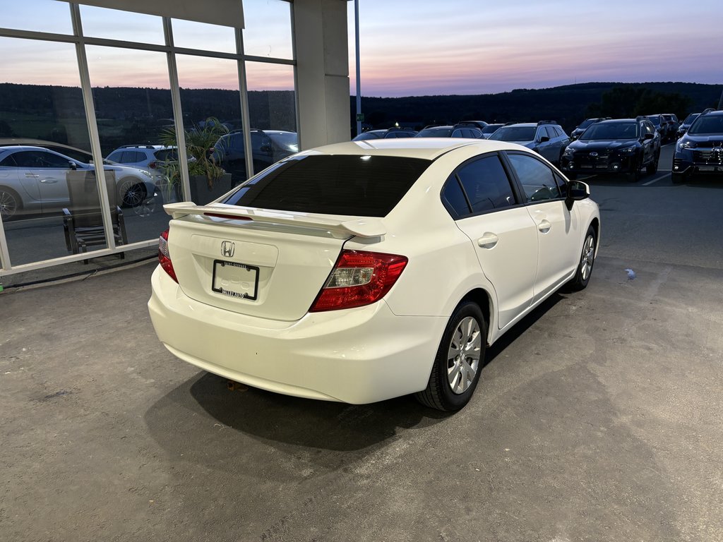 2012  Civic 4dr Man LX in Saint-Georges, Quebec - 3 - w1024h768px