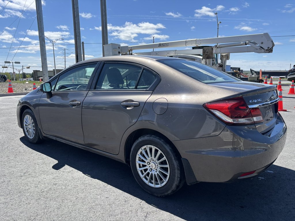2013 Honda Civic 4dr Auto LX in Saint-Georges, Quebec - 3 - w1024h768px