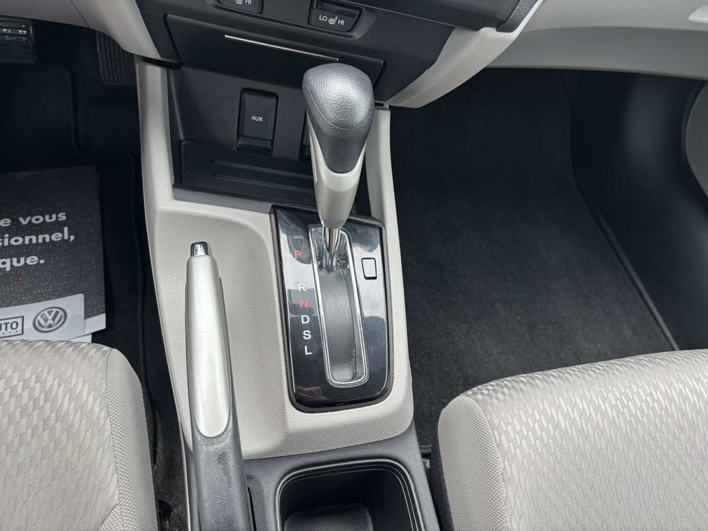 Honda Civic LX 2015 à Saint-Georges, Québec - 13 - w1024h768px