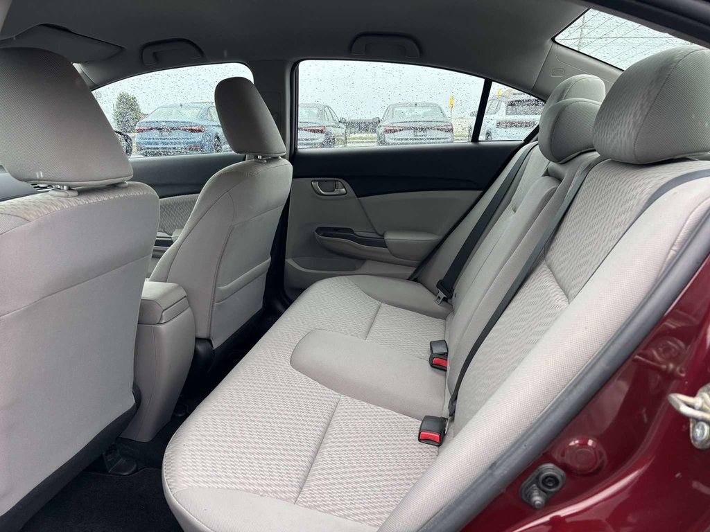 Honda Civic LX 2015 à Saint-Georges, Québec - 7 - w1024h768px