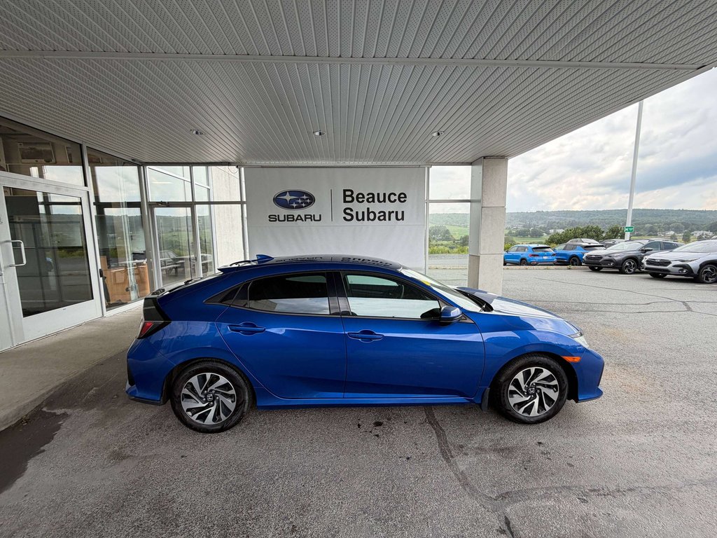 Honda Civic LX 2017 à Saint-Georges, Québec - 2 - w1024h768px