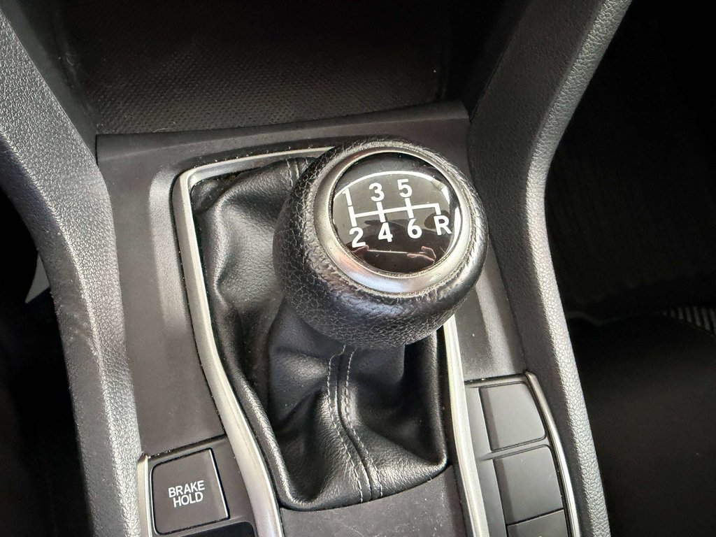 Honda Civic LX 2017 à Saint-Georges, Québec - 13 - w1024h768px