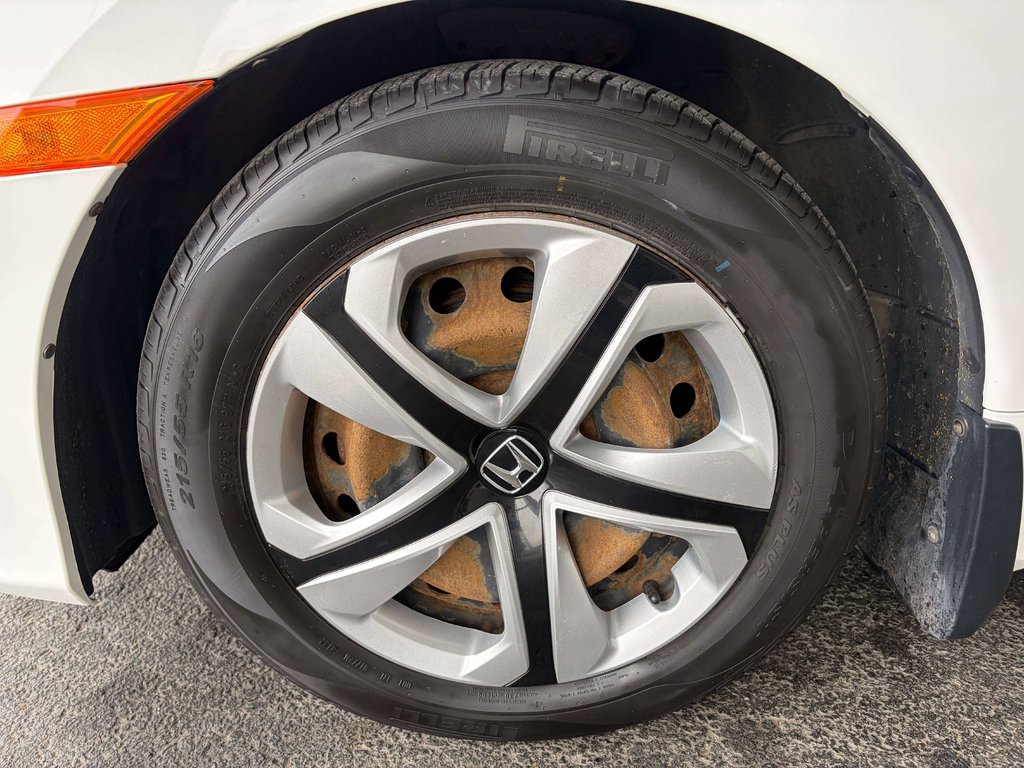Honda Civic LX 2017 à Saint-Georges, Québec - 9 - w1024h768px