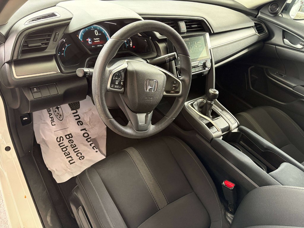 Honda Civic LX 2017 à Saint-Georges, Québec - 10 - w1024h768px