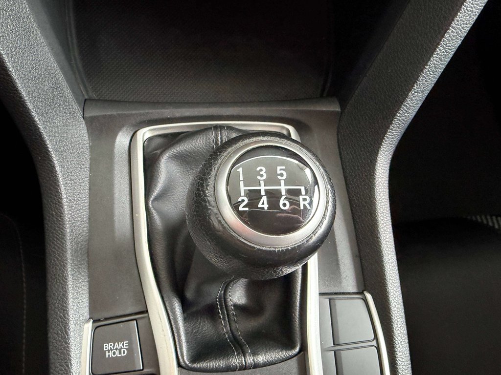 Honda Civic LX 2017 à Saint-Georges, Québec - 13 - w1024h768px