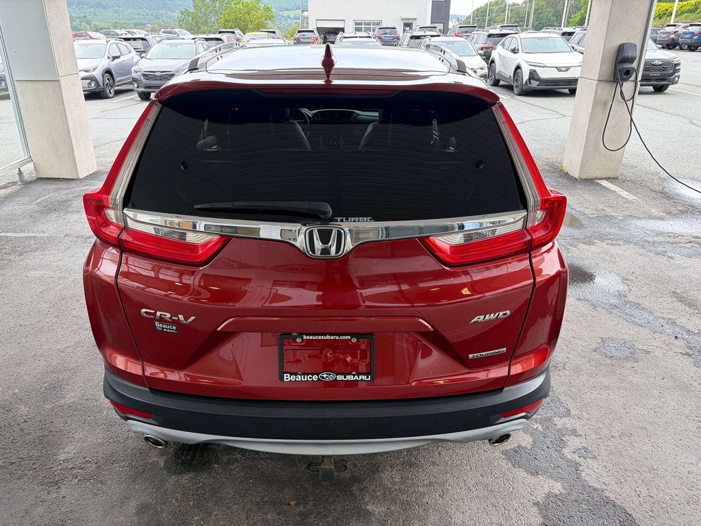 2017 Honda CR-V Touring in Saint-Georges, Quebec - 4 - w1024h768px
