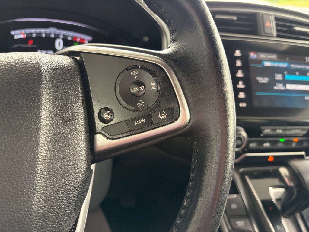 2017 Honda CR-V Touring in Saint-Georges, Quebec - 15 - w1024h768px