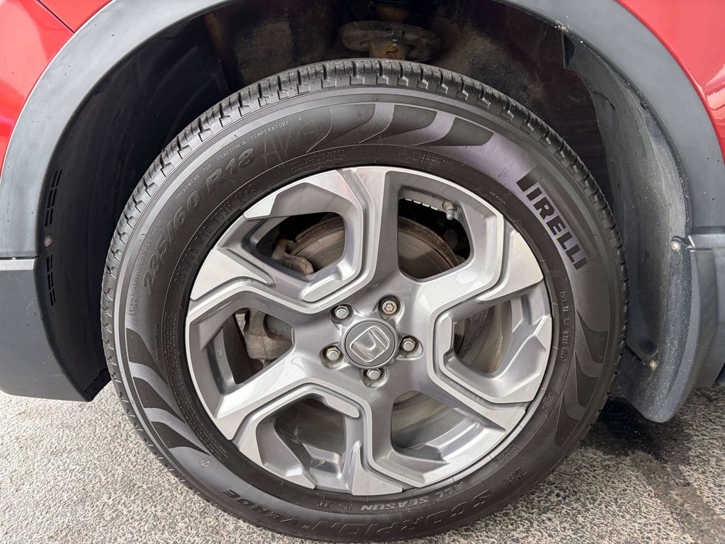 2017 Honda CR-V Touring in Saint-Georges, Quebec - 9 - w1024h768px