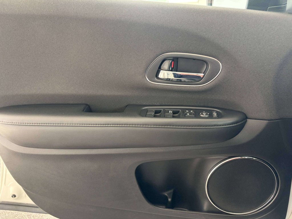 2019 Honda HR-V Sport in Saint-Georges, Quebec - 18 - w1024h768px