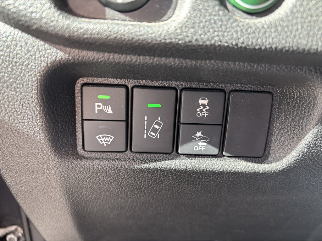 2017 Honda Pilot 4WD 4dr Touring in Saint-Georges, Quebec - 17 - w1024h768px