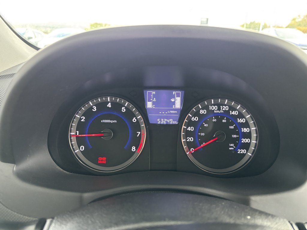 2017 Hyundai Accent 5dr HB Man L in Saint-Georges, Quebec - 11 - w1024h768px