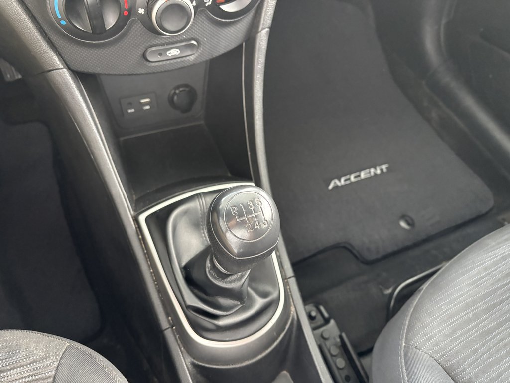 2017 Hyundai Accent 5dr HB Man L in Saint-Georges, Quebec - 14 - w1024h768px