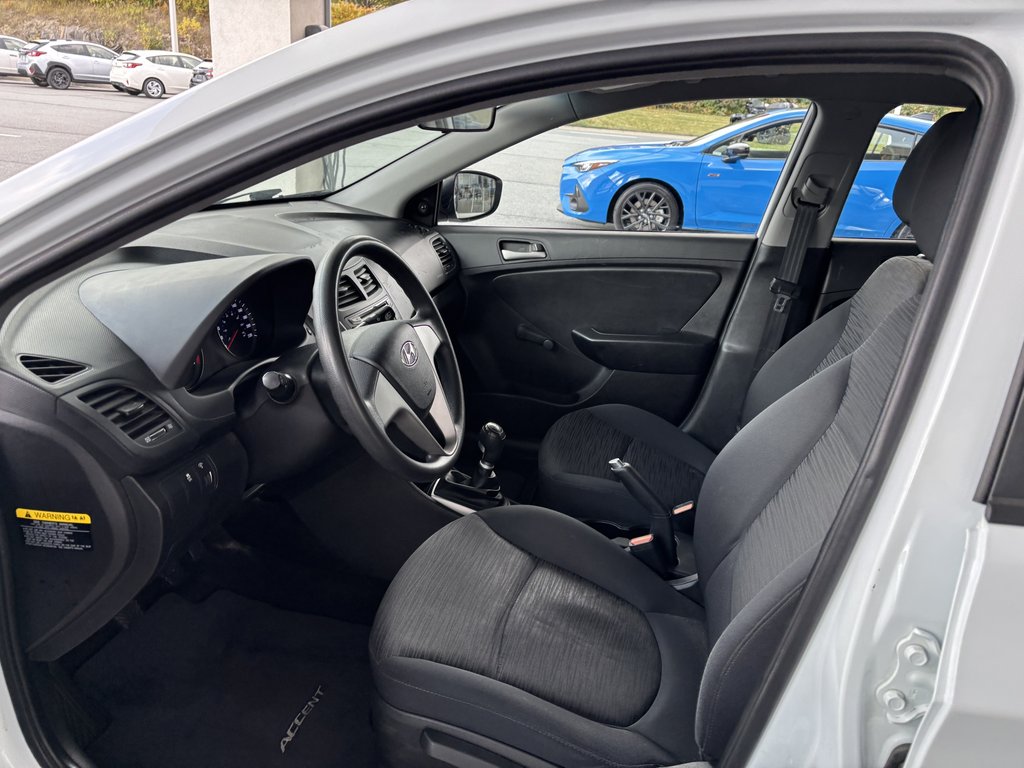 2017 Hyundai Accent 5dr HB Man L in Saint-Georges, Quebec - 10 - w1024h768px