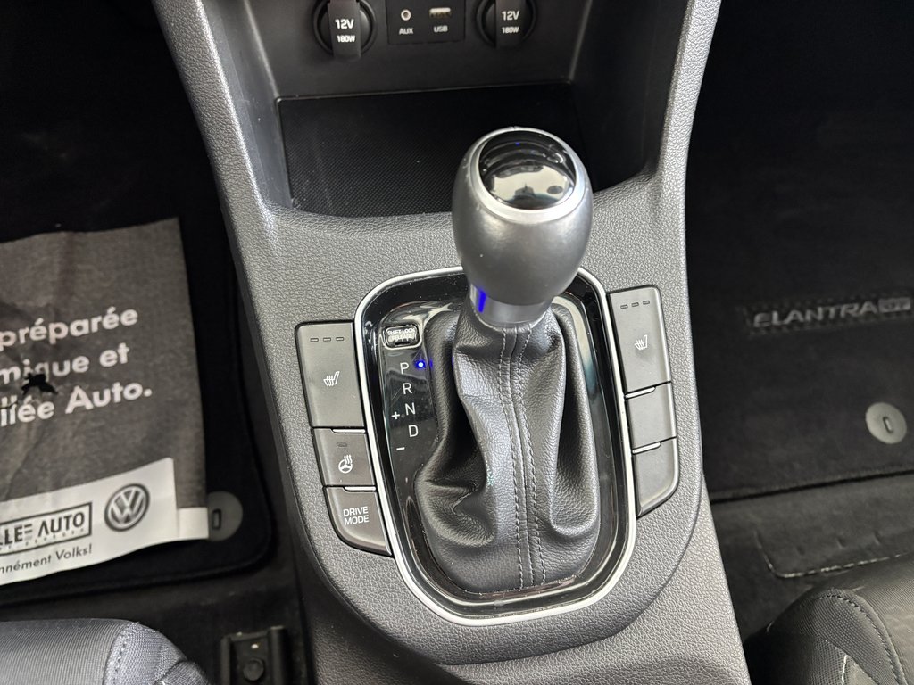 2018 Hyundai Elantra GT GL Auto in Saint-Georges, Quebec - 18 - w1024h768px
