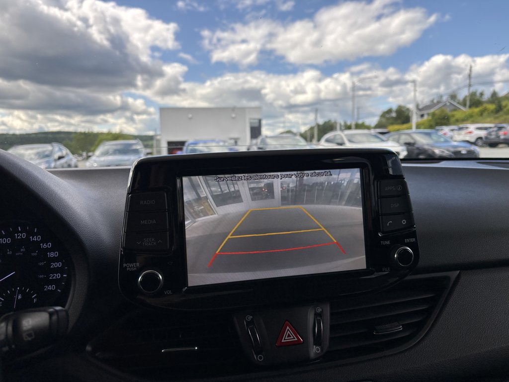 2018 Hyundai Elantra GT GL Auto in Saint-Georges, Quebec - 16 - w1024h768px