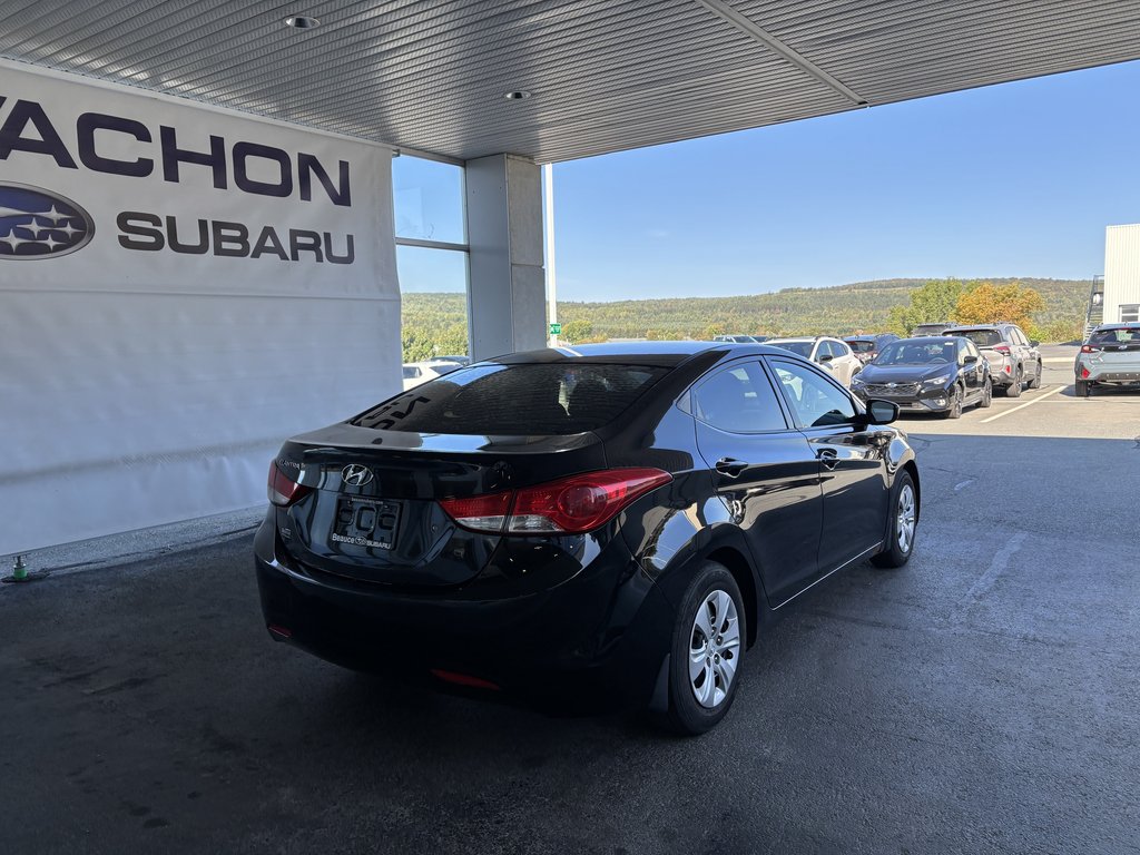 2013 Hyundai Elantra 4dr Sdn Auto L in Saint-Georges, Quebec - 3 - w1024h768px