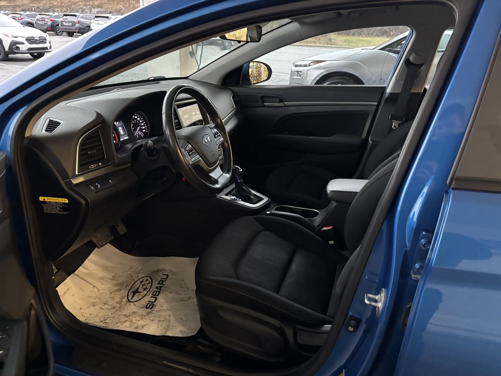 2018 Hyundai Elantra GL Auto in Saint-Georges, Quebec - 10 - w1024h768px