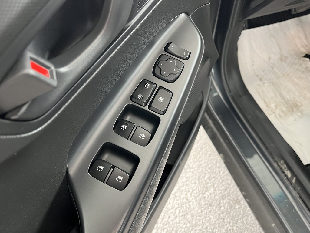 2018 Hyundai Kona 2.0L Preferred FWD in Saint-Georges, Quebec - 16 - w1024h768px