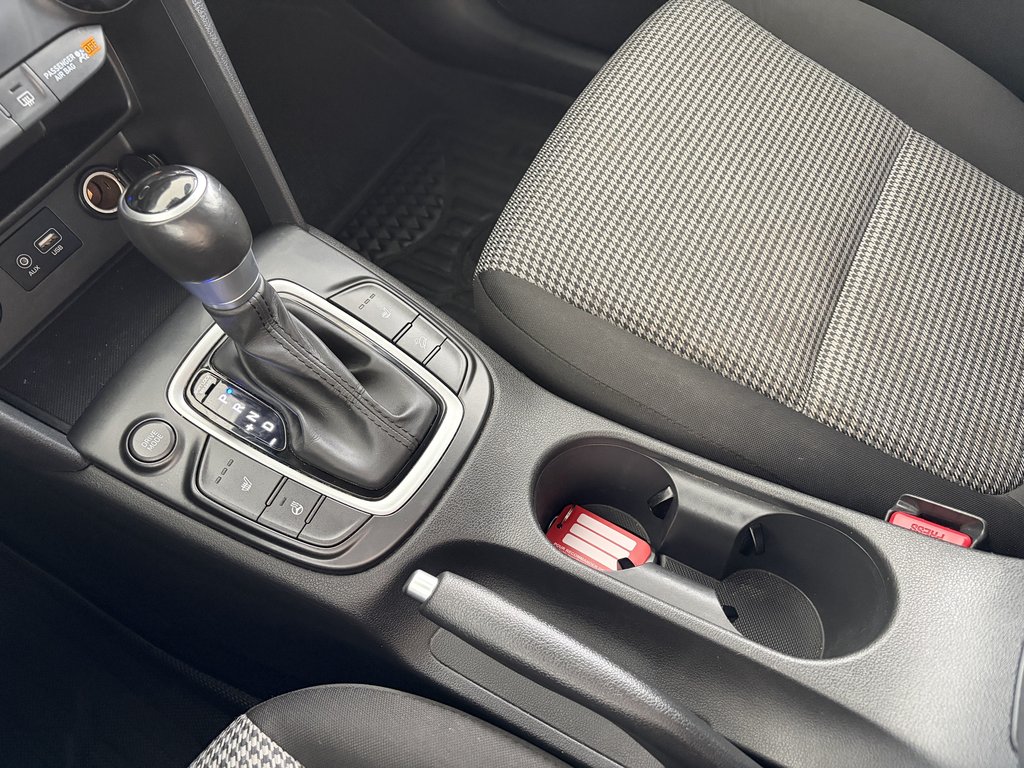 2019 Hyundai Kona 2.0L Preferred FWD w-Two-Tone Roof in Saint-Georges, Quebec - 12 - w1024h768px