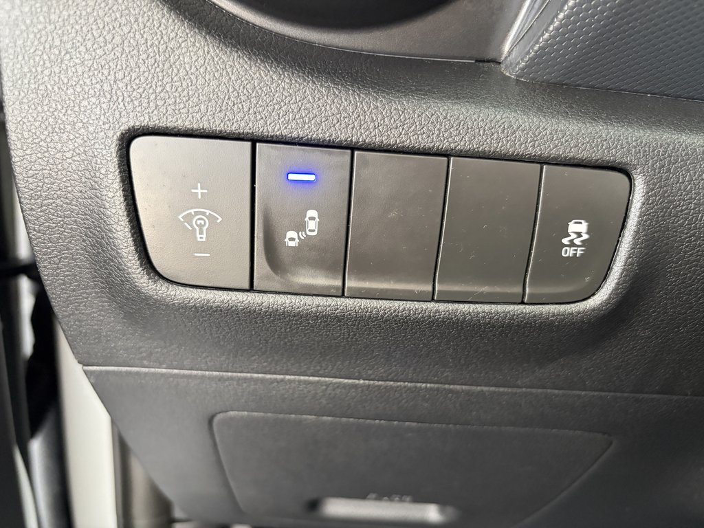 2019 Hyundai Kona 2.0L Preferred FWD w-Two-Tone Roof in Saint-Georges, Quebec - 17 - w1024h768px