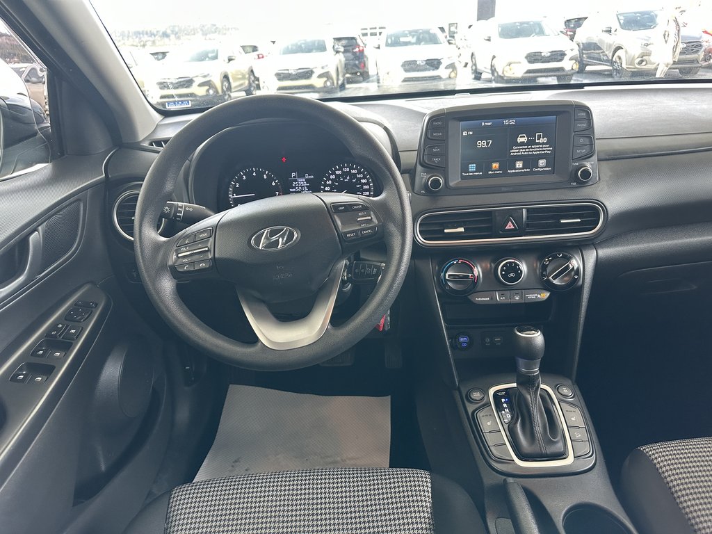 2020 Hyundai Kona 2.0L Essential AWD in Saint-Georges, Quebec - 11 - w1024h768px