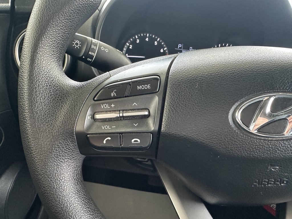 2020 Hyundai Kona 2.0L Essential AWD in Saint-Georges, Quebec - 17 - w1024h768px