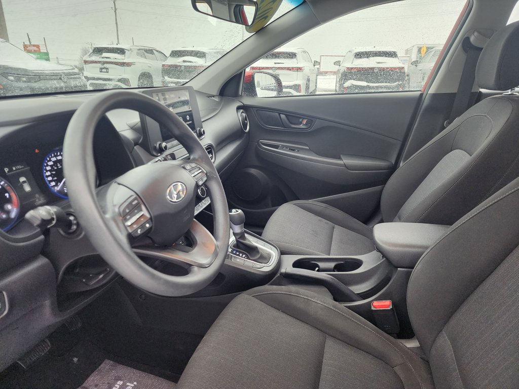 Hyundai Kona 2.0L Essential AWD 2022 à Saint-Georges, Québec - 6 - w1024h768px