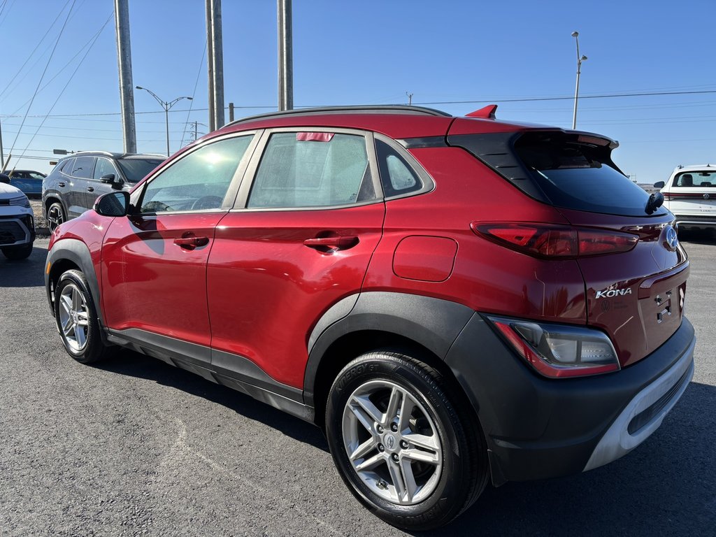 2022 Hyundai Kona 2.0L Essential AWD in Saint-Georges, Quebec - 4 - w1024h768px