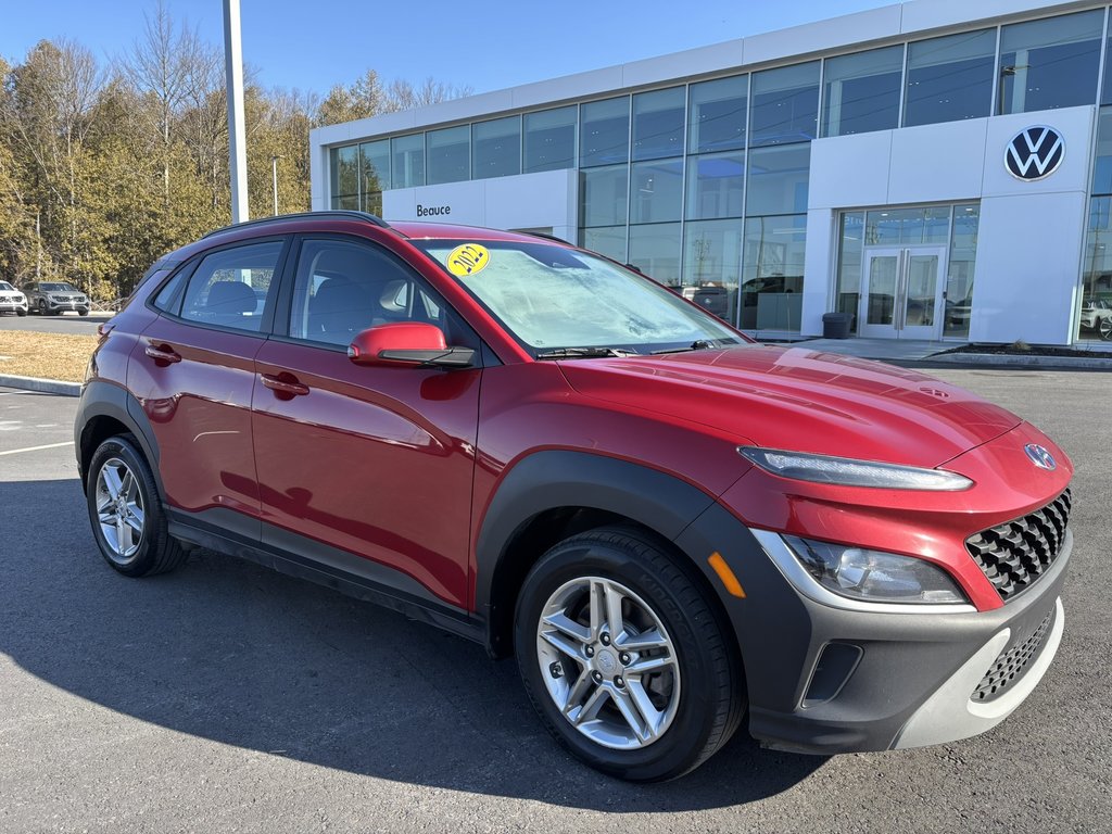 2022 Hyundai Kona 2.0L Essential AWD in Saint-Georges, Quebec - 1 - w1024h768px