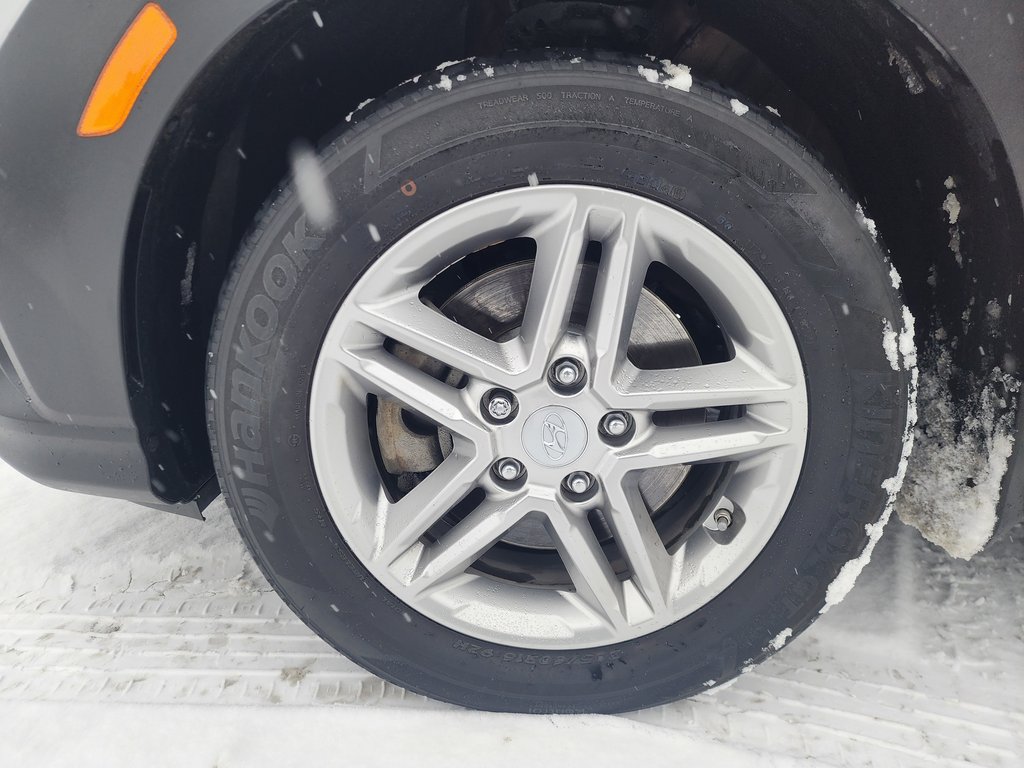 Hyundai Kona 2.0L Essential AWD 2022 à Saint-Georges, Québec - 9 - w1024h768px