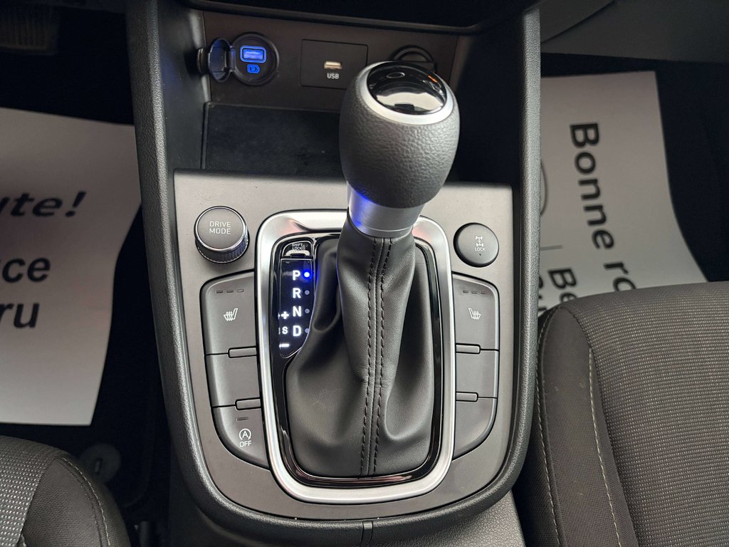 2023 Hyundai KONA Essential in Saint-Georges, Quebec - 12 - w1024h768px