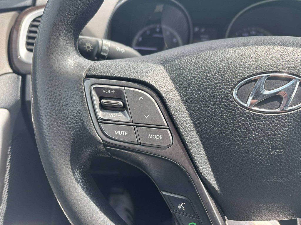 Hyundai Santa Fe XL 2017 à Saint-Georges, Québec - 11 - w1024h768px