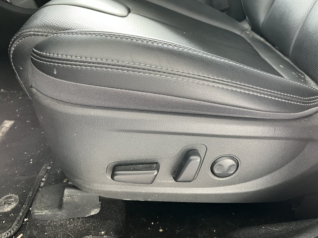 2023 Hyundai Santa Fe Urban AWD in Saint-Georges, Quebec - 10 - w1024h768px